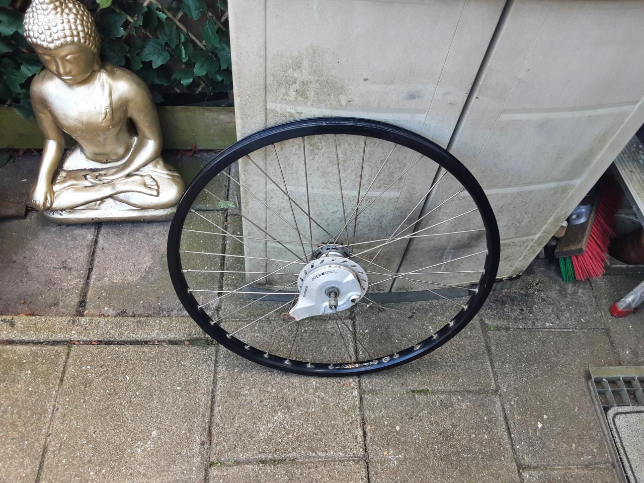 Gazelle 26 inch nexus achterwiel, 3 speed,rollerbrake rem