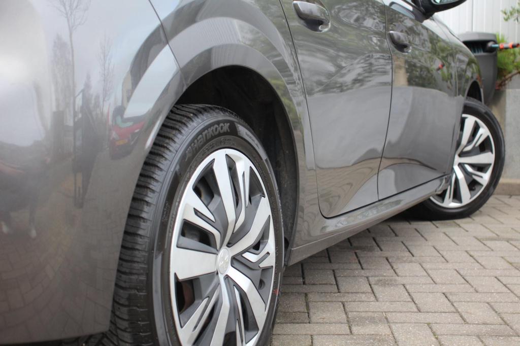 Peugeot 208 1.2 puretech active - navi - carplay - cruise - nap org nederla