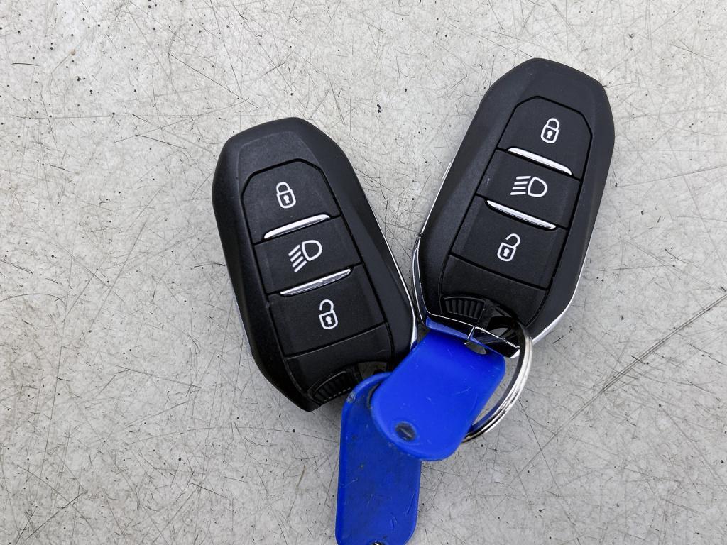 Citroen C3 Aircross 110 pk shine | rijklaar | navigatie | stoelverwaming | 