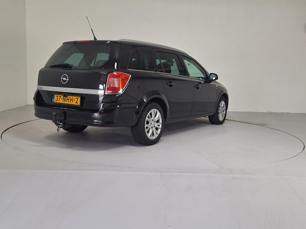 Opel Astra wagon 1.6 111 year edition | trekhaak | airco