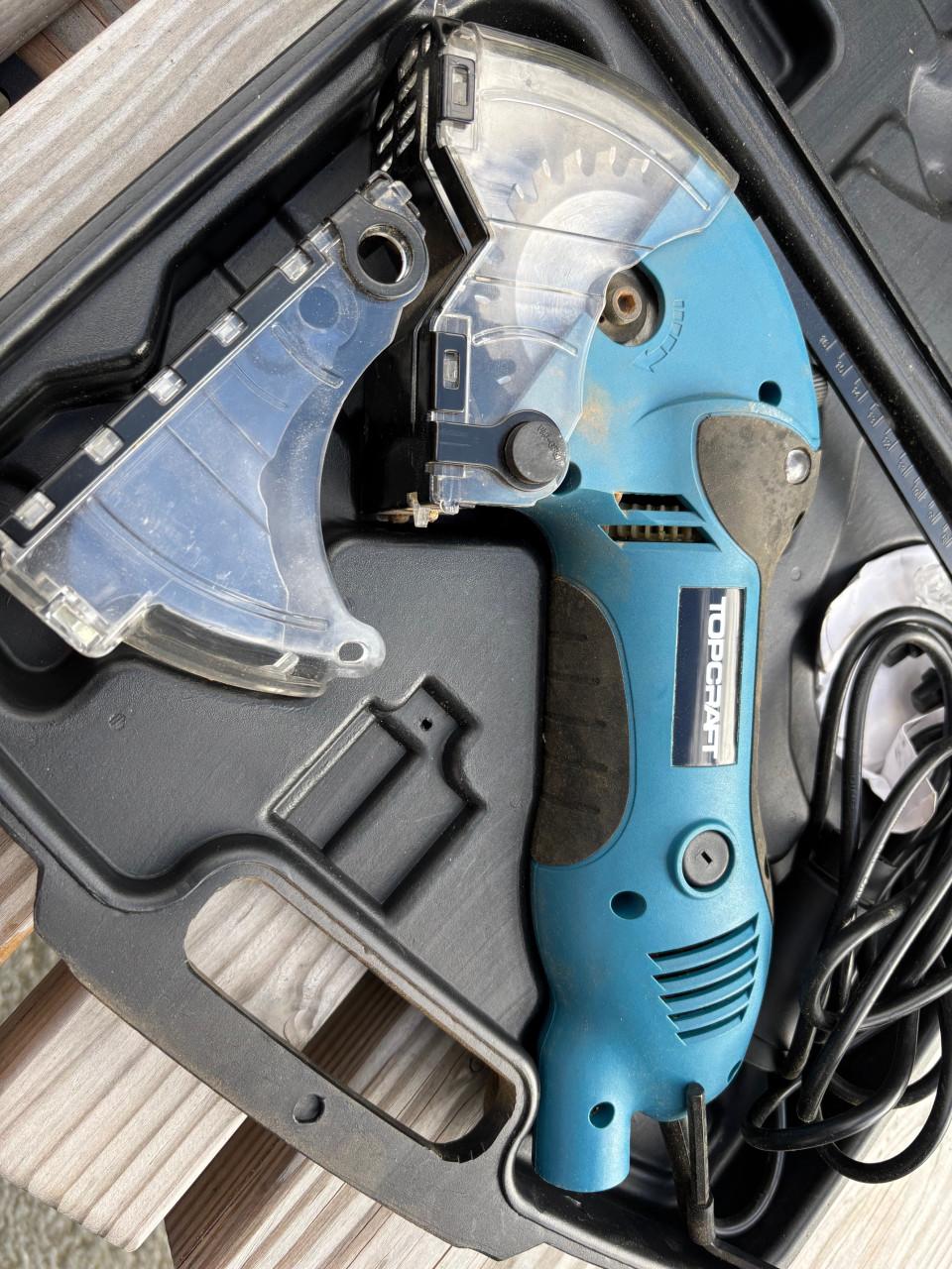 Elektrische handcirkelzaag (zo goed als nieuw)