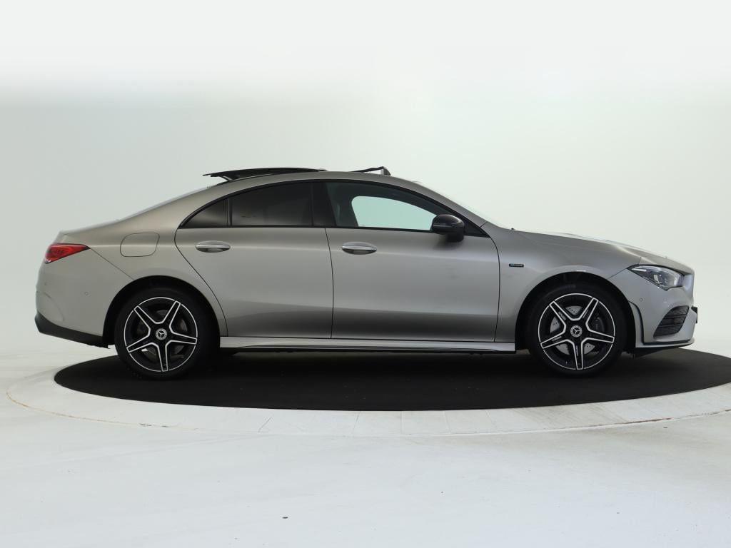 Mercedes-Benz Cla 250 e premium plus | memory pakket | panoramadak | sfeerv