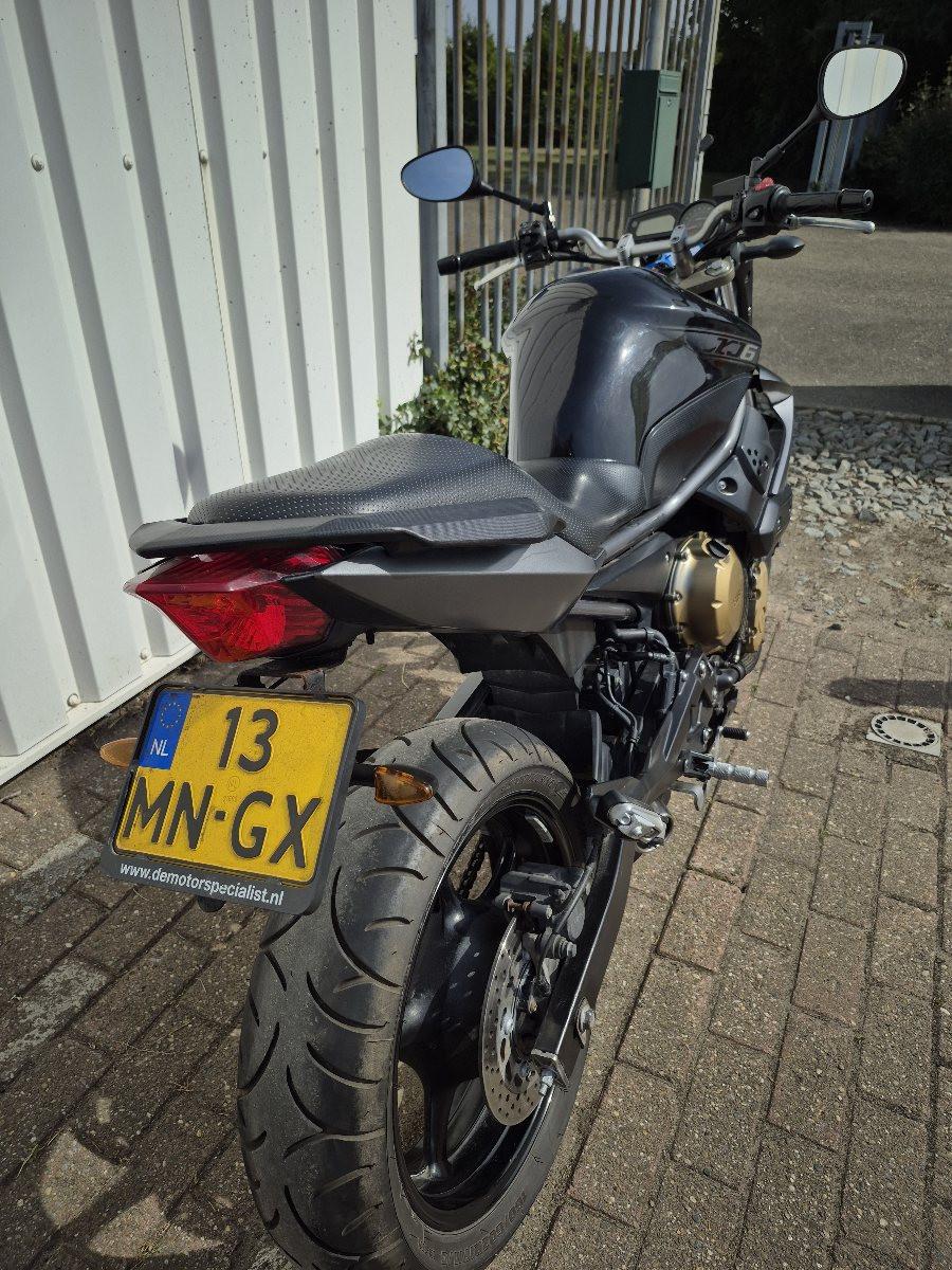 Yamaha XJ6 abs naked uit 2009