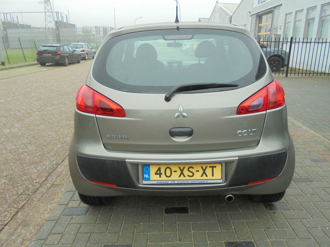 Colt 1.3 Incharge ,139.786 km N.A.P,nette auto ,onderhoud boek aanwezig