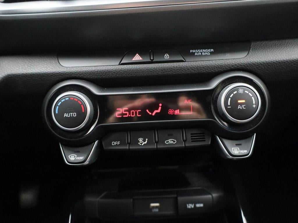 Kia Stonic 1.0 t-gdi mhev dynamicplusline | lmv | navigatie | parkeer senso