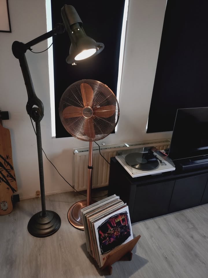 Bijzondere industriele lamp te koop!