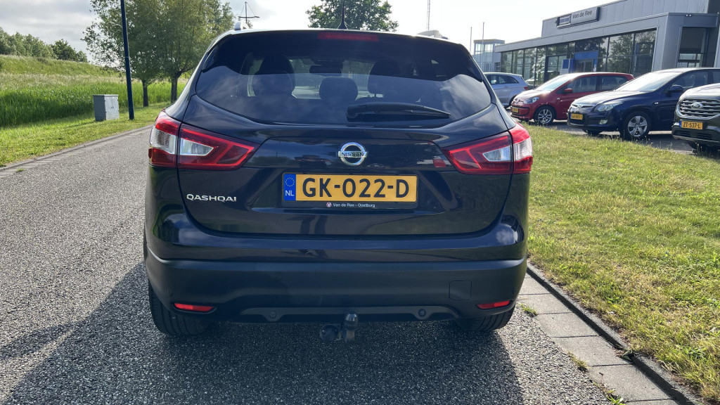 Nissan Qashqai 1.2 connect edition