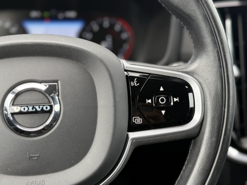 Volvo V60 2.0 b3 business pro