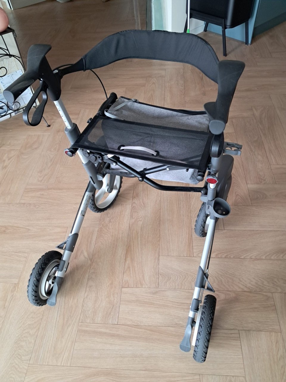 Topro Olympos ATR Rollator – Zo goed als nieuw – 2023 model