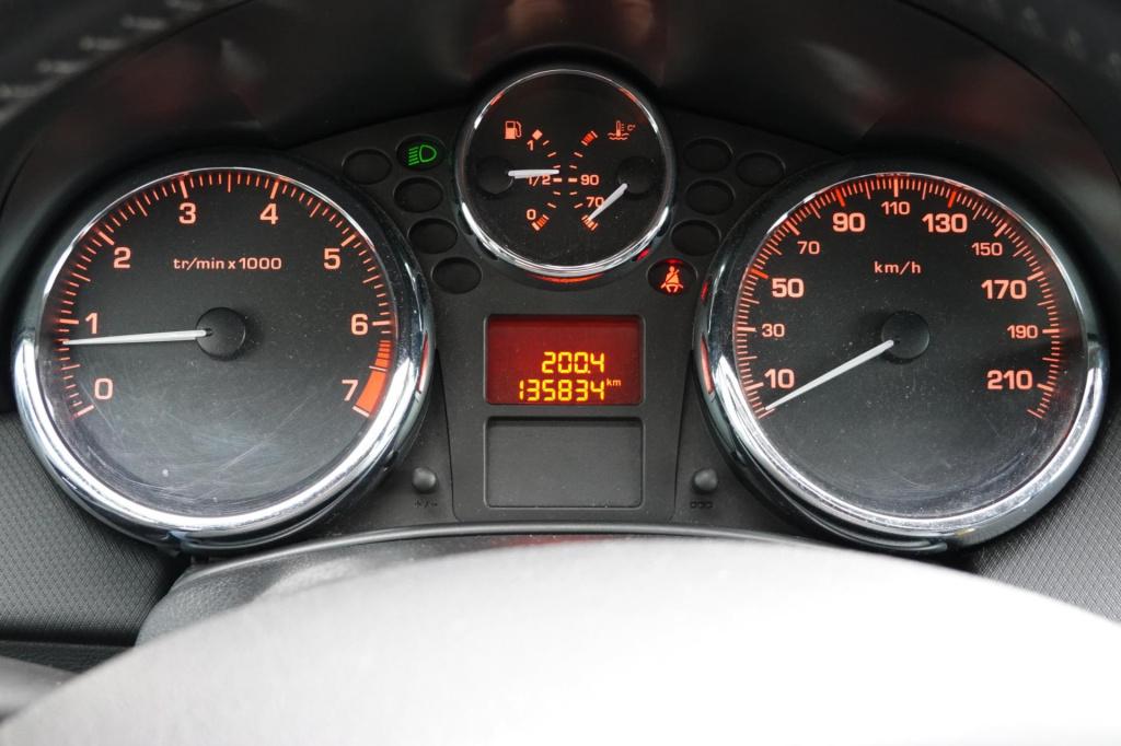 Peugeot 207 1.6 vti xs