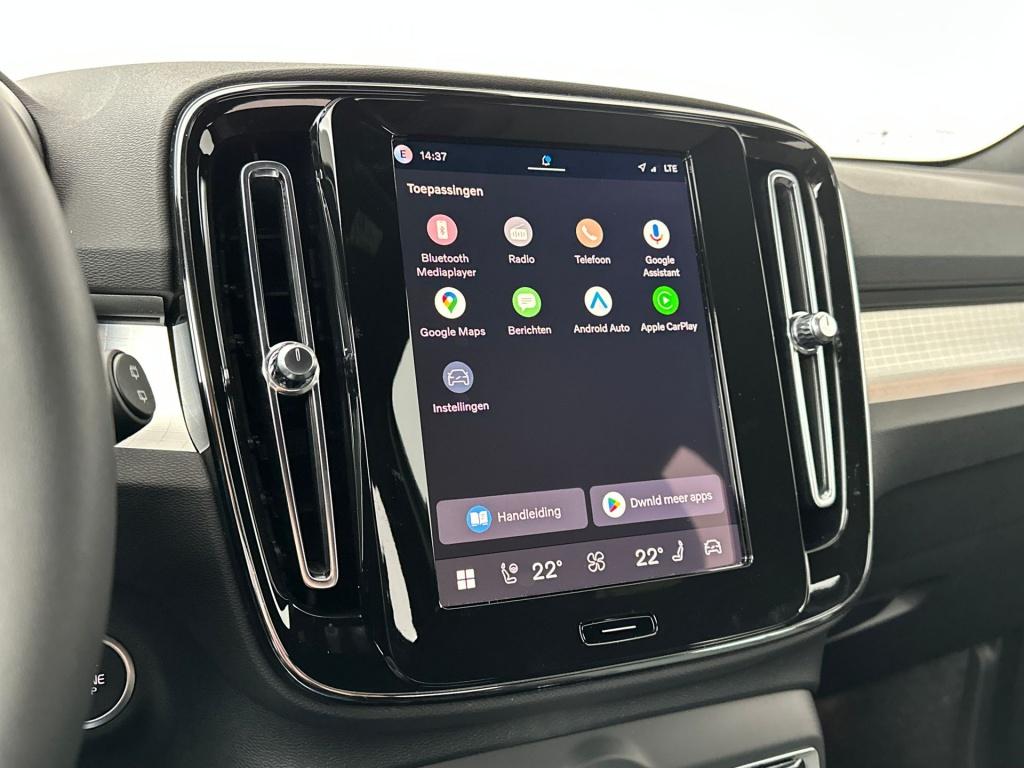 Volvo XC40 b4 gt plus dark