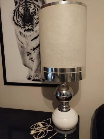 Mooie vloer/tafel lamp