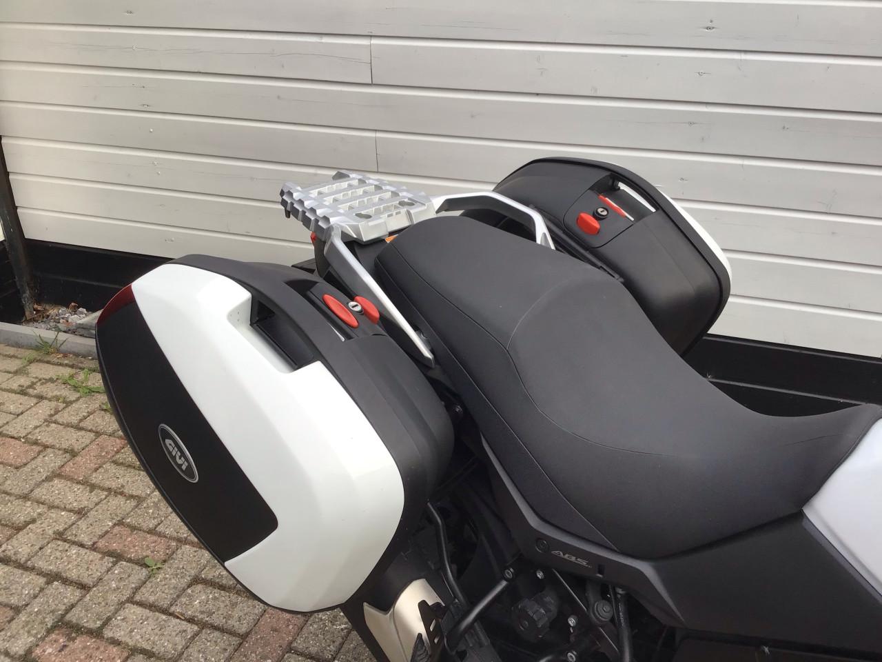Mooie en complete Suzuki V-strom 650