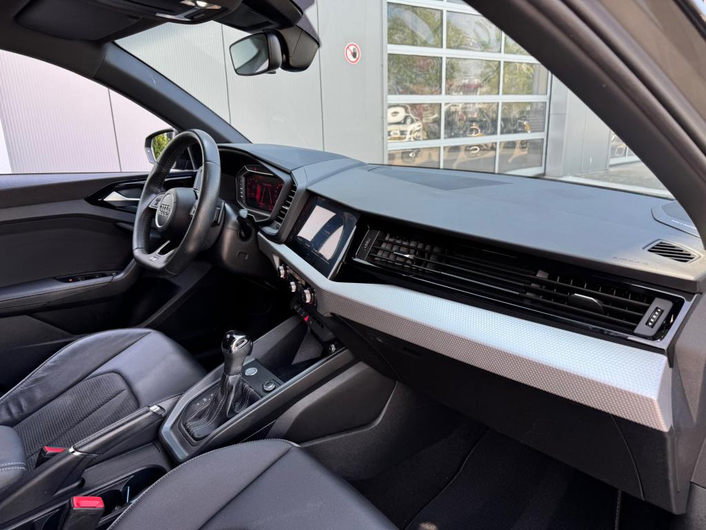 Audi A1 Sportback 40 tfsi edition one * keyless * matrix led * b&o * sfeerv