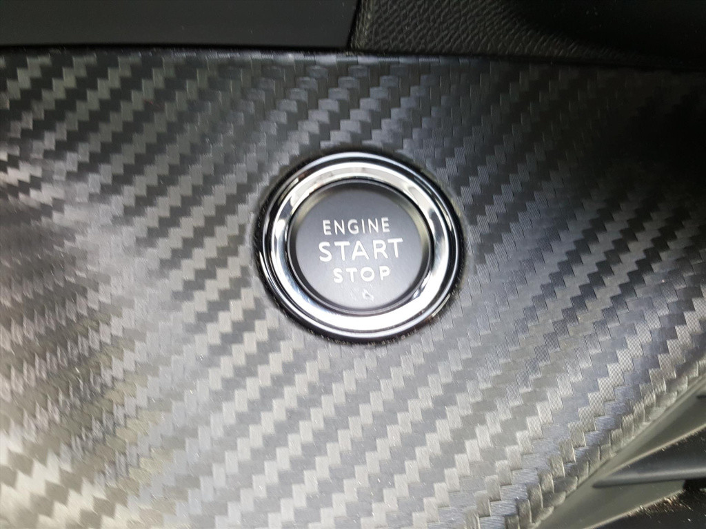 Peugeot 208 allure pack ev 50kwh 136pk 3-fase | navigatie | adaptieve cruis