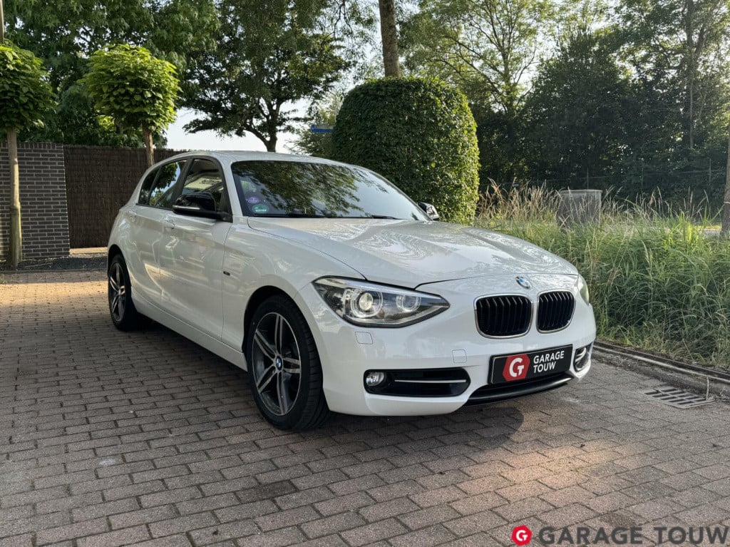 BMW 1 Serie 118i business+ sport xenon, afn. trekh. nl. auto