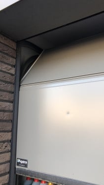 Agara elektrische garagedeur