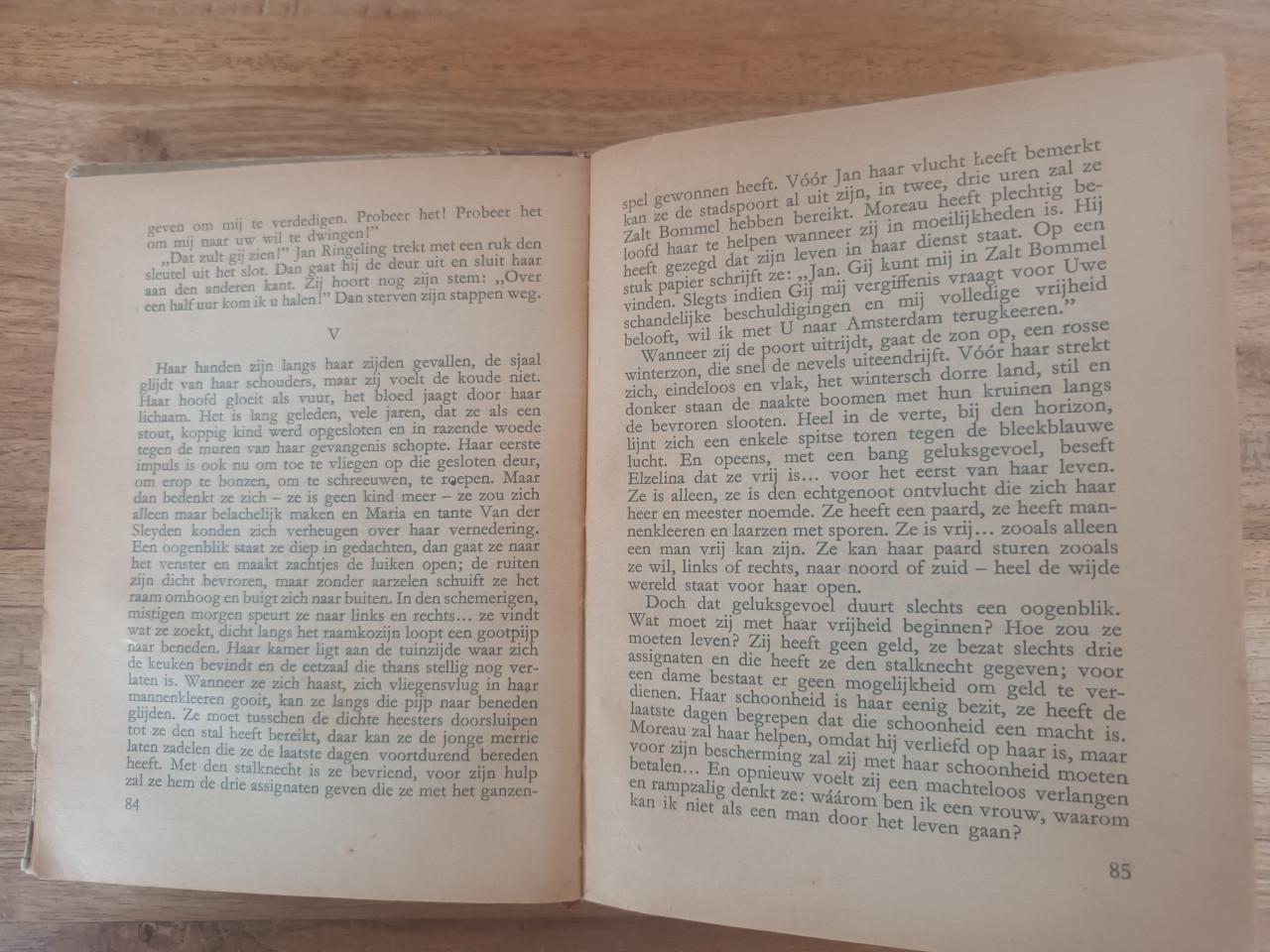 Elzelina, historische roman voor de verzamelaar (1944)