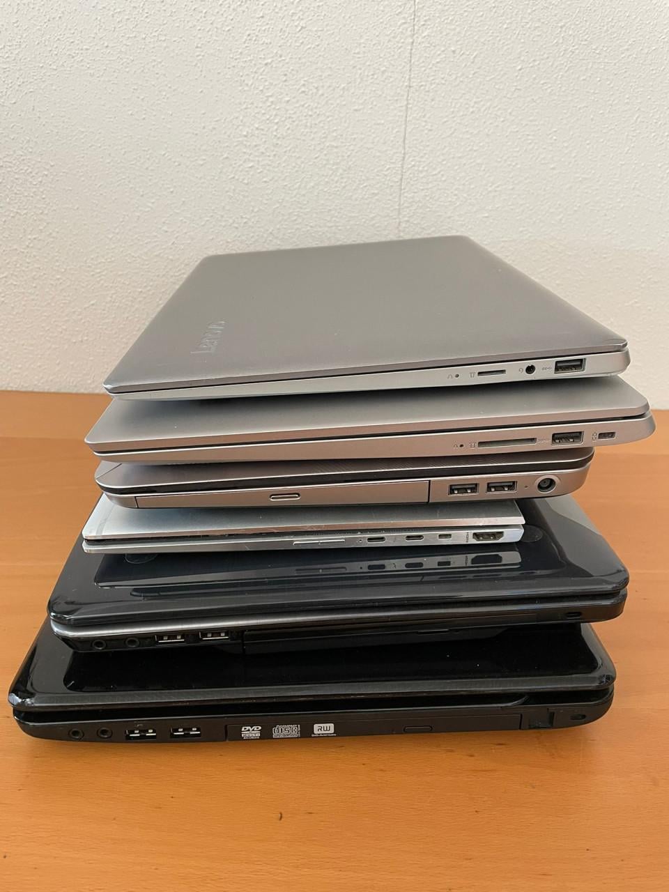 6x defecte laptops