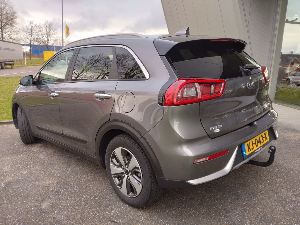 Kia Niro 1.6 gdi hybrid business
