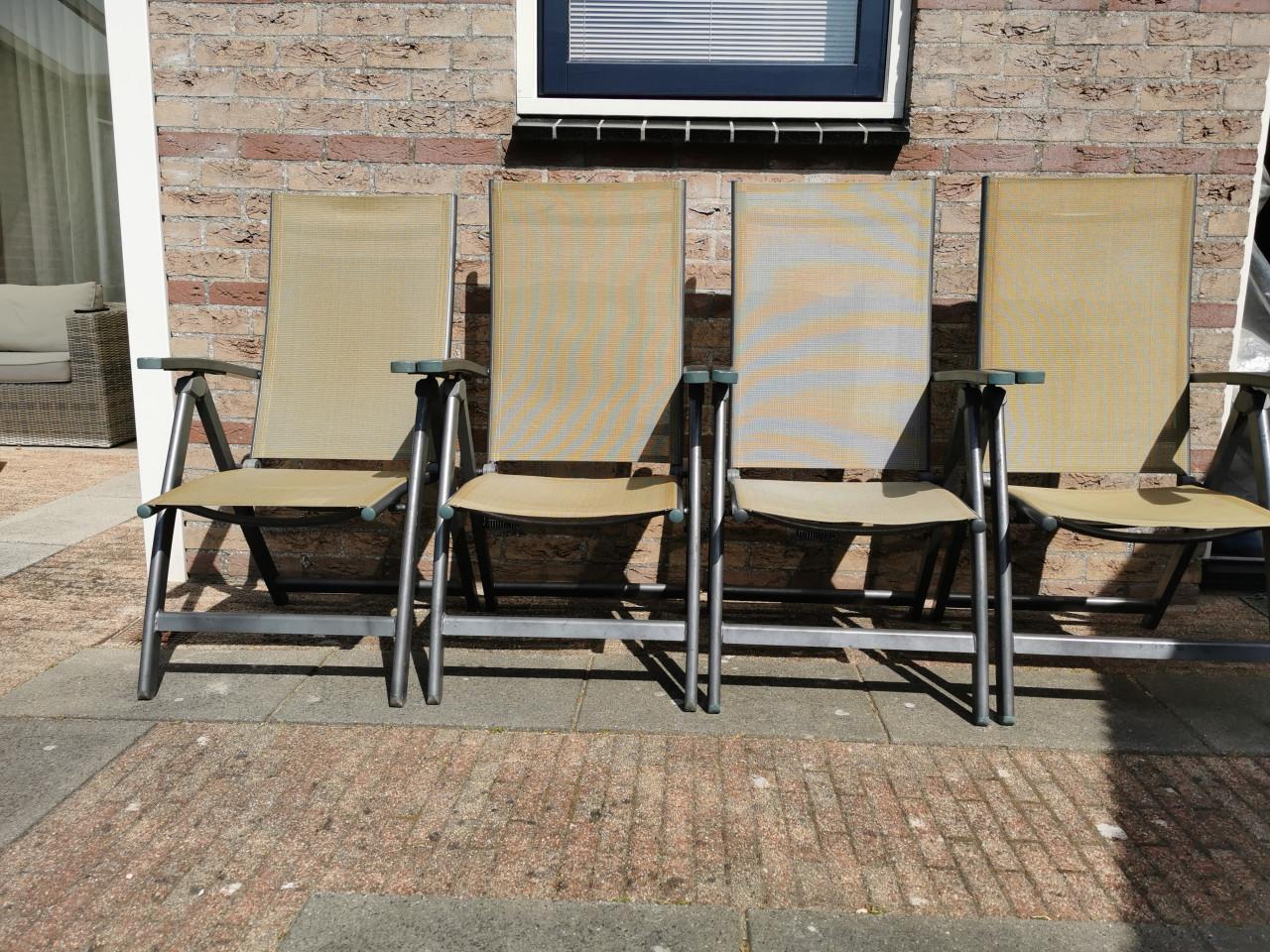 Tuinstoelen met kussens