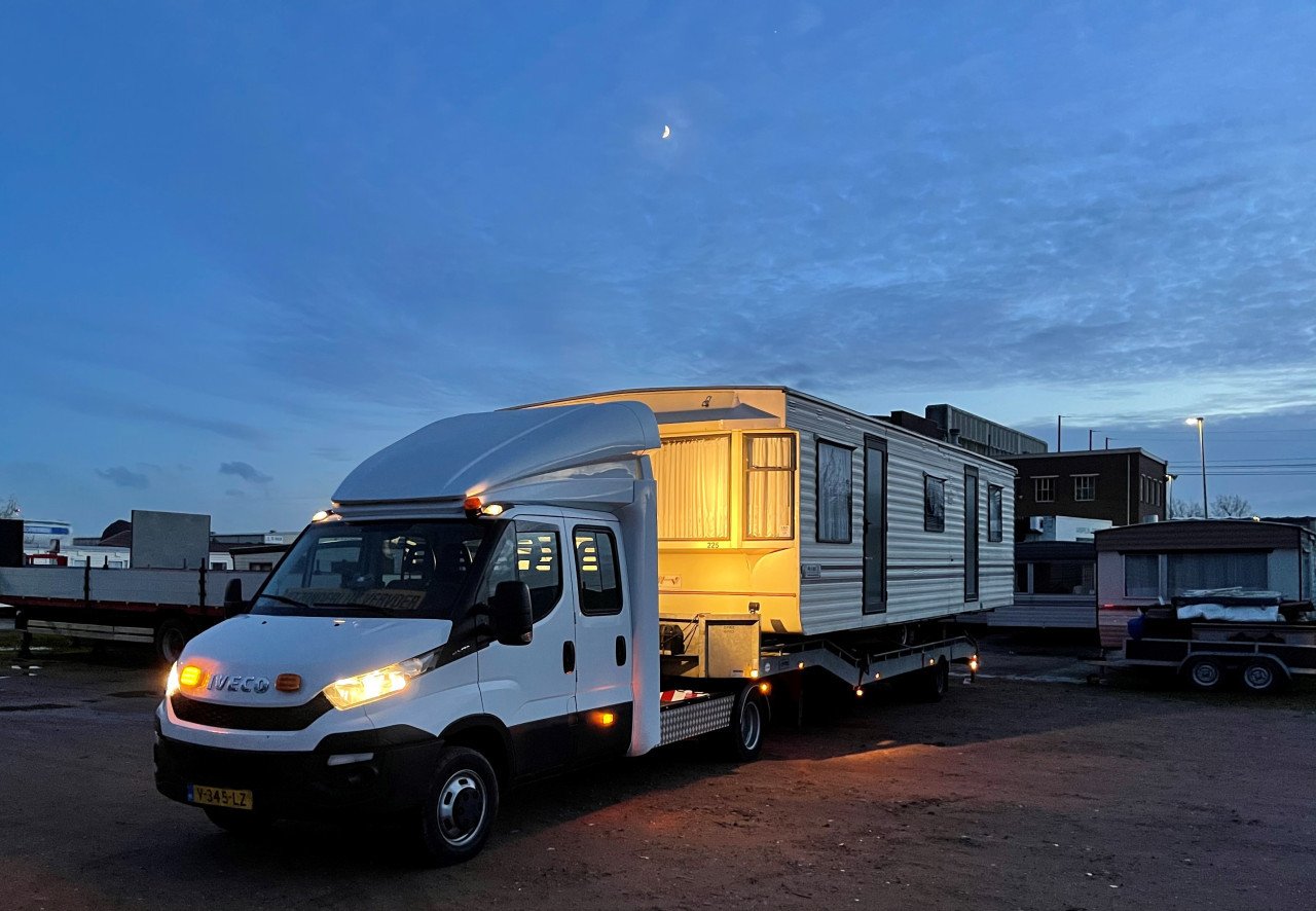 Transport van u Stacaravan Tourcaravan Camper....