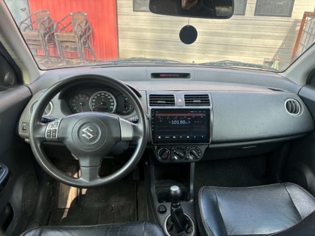 Suzuki Swift 1.5 exclusive