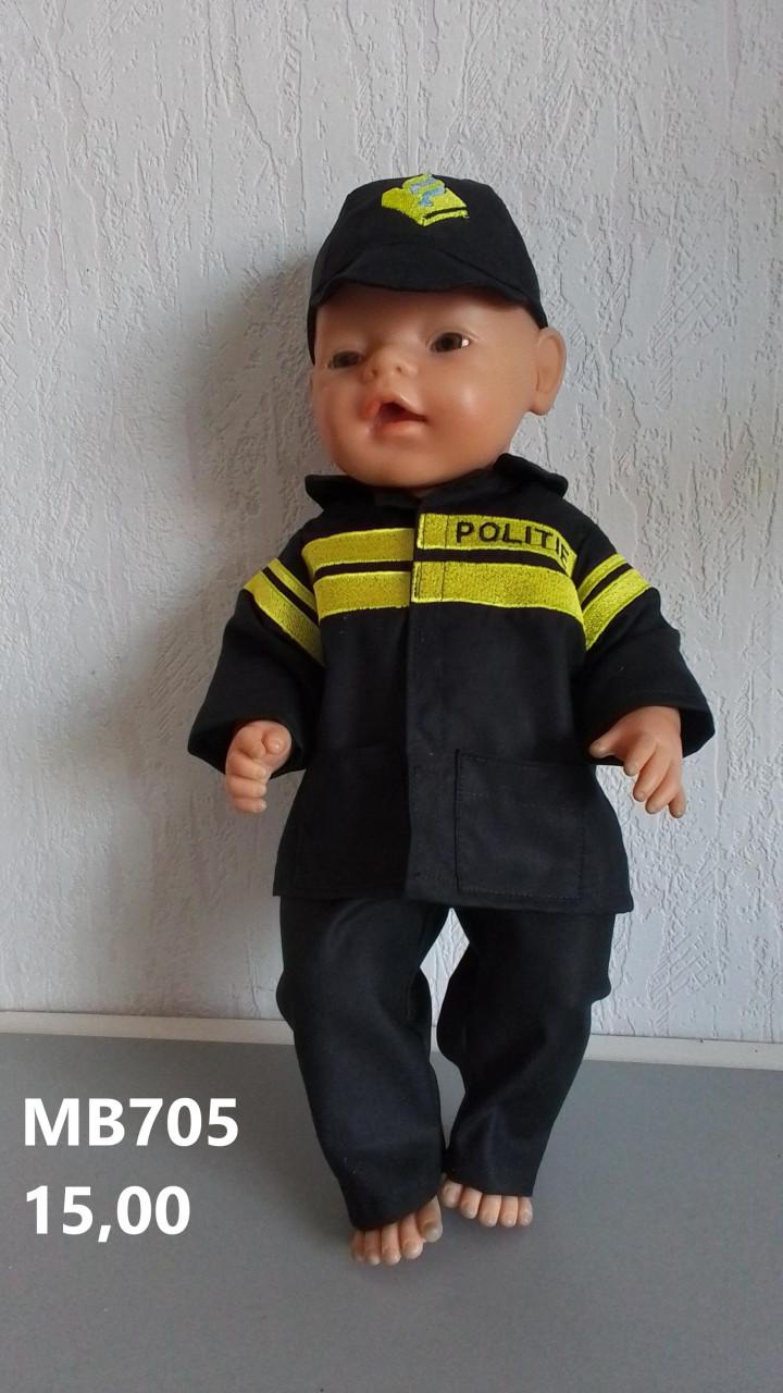Poppenkleertjes baby born. Politie pak . Opbrengst KiKa.