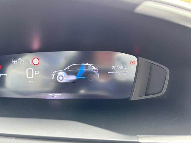 Peugeot 208 1.2 hybrid 100 e-dcs6 allure navigatie | dab | applecarplay| pa