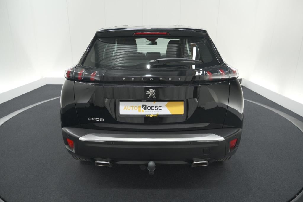 Peugeot 2008 puretech 130 active pack | trekhaak | camera | navigatie | par