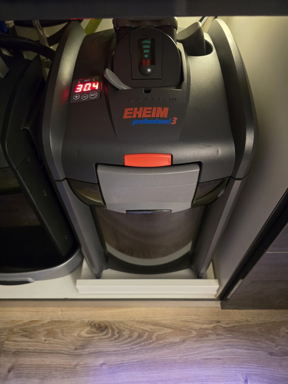 Te koop z.g.a.n Eheim 1200XLT professionel