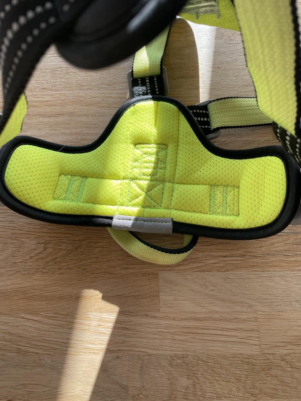 Hondentuigje Hurtta zo goed als nieuw