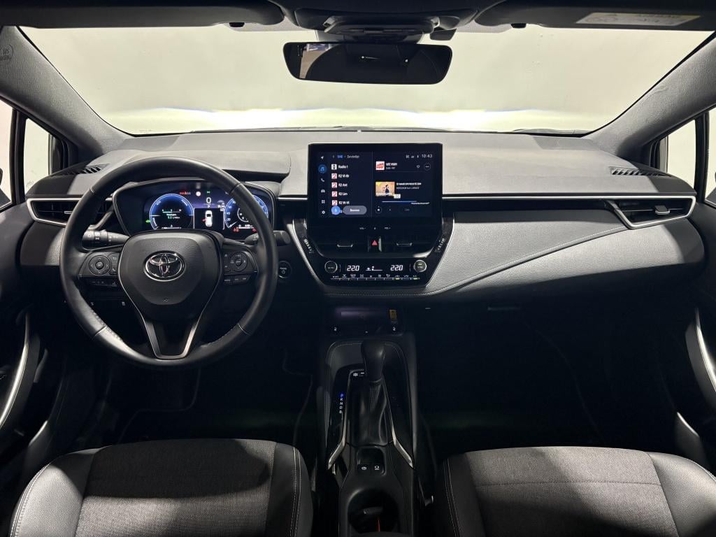 Toyota Corolla Touring Sports hybrid 140 dynamic