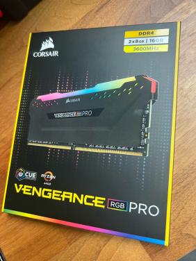 Corsair Vengeance Pro RGB 16gb 2x8gb RAM zwart
