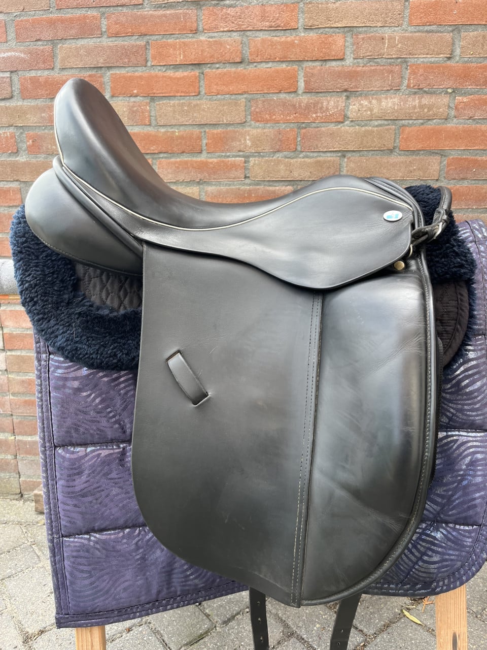 Dressuur zadel MSFC 17.5 inch MW