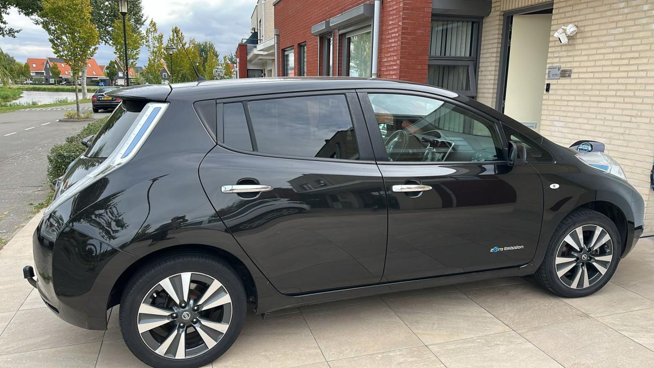 Nissan Leaf Tekna 30 kWh 2016 Elektrisch