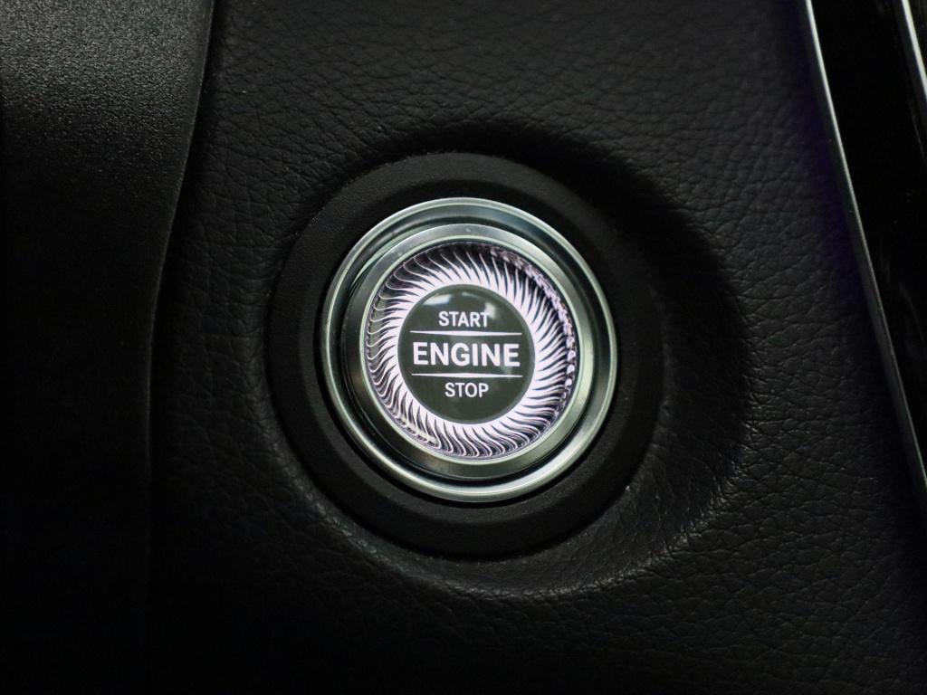 Mercedes-Benz Glc 300e 4matic business solution luxury | automaat | panoram