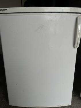 Tafelmodel vrieskast/Vriezer 85x60 cm. 107 liter energieklasse A