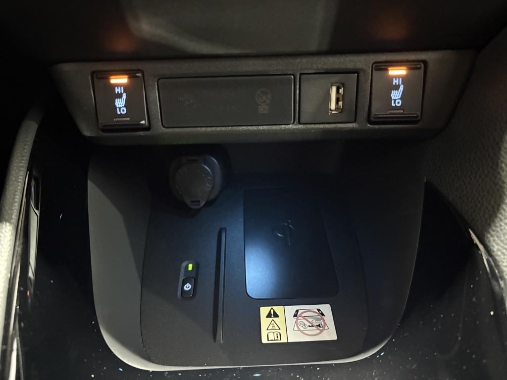 Toyota Yaris 1.5 hybrid executive| camera| stoel.verw| adap.cruise