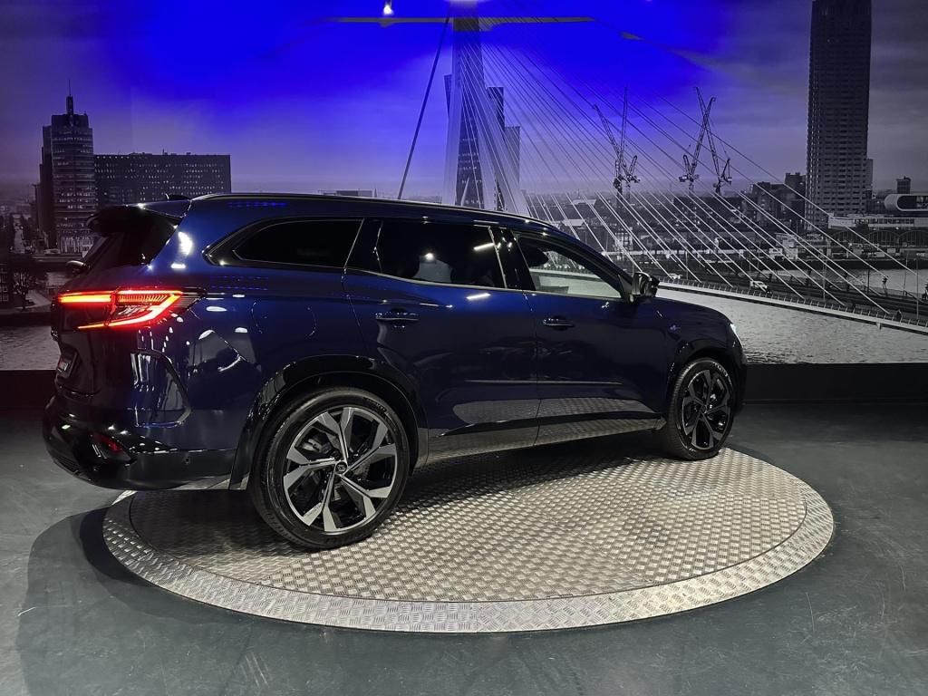 Renault Espace e-tech full hybrid 200 esprit alpine 7p.