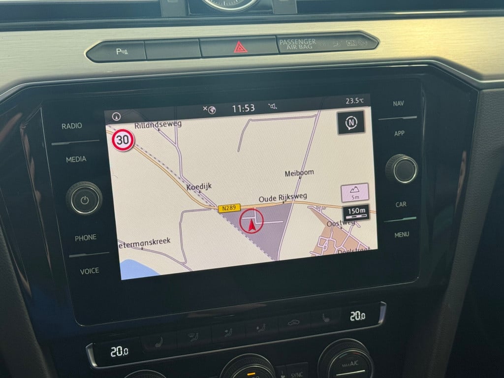 Volkswagen Passat variant 1.5 tsi highline
