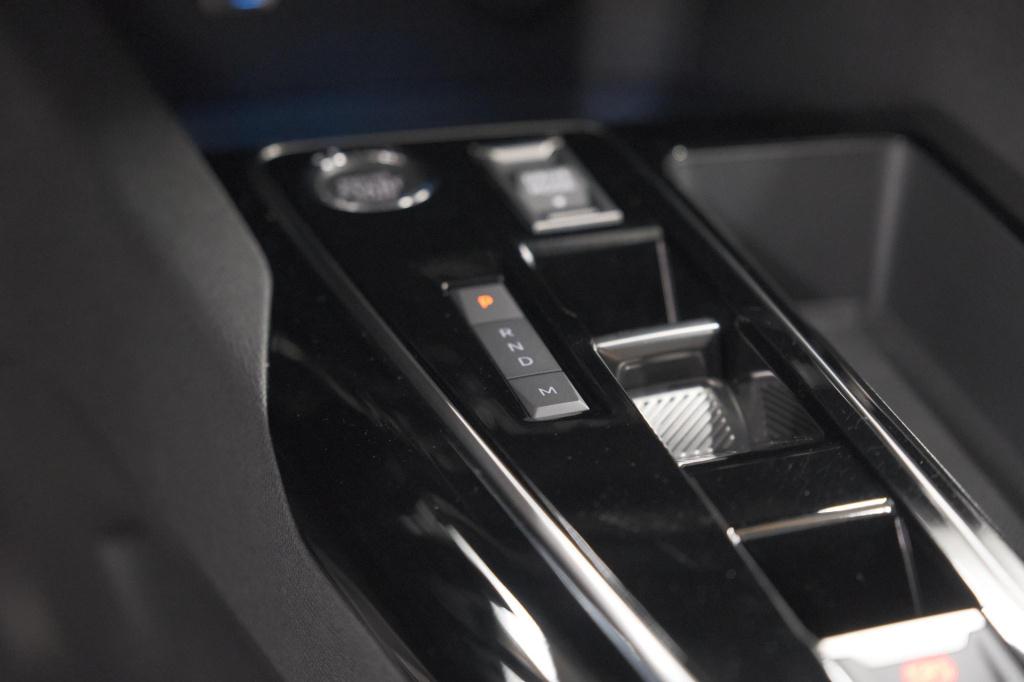 Peugeot 3008 puretech 130 eat8 gt black pack | camera | adaptieve cruise co