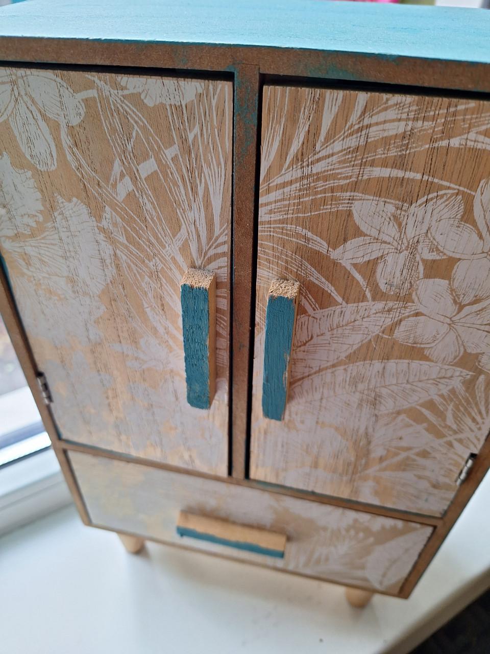 Decoratief mini kastje