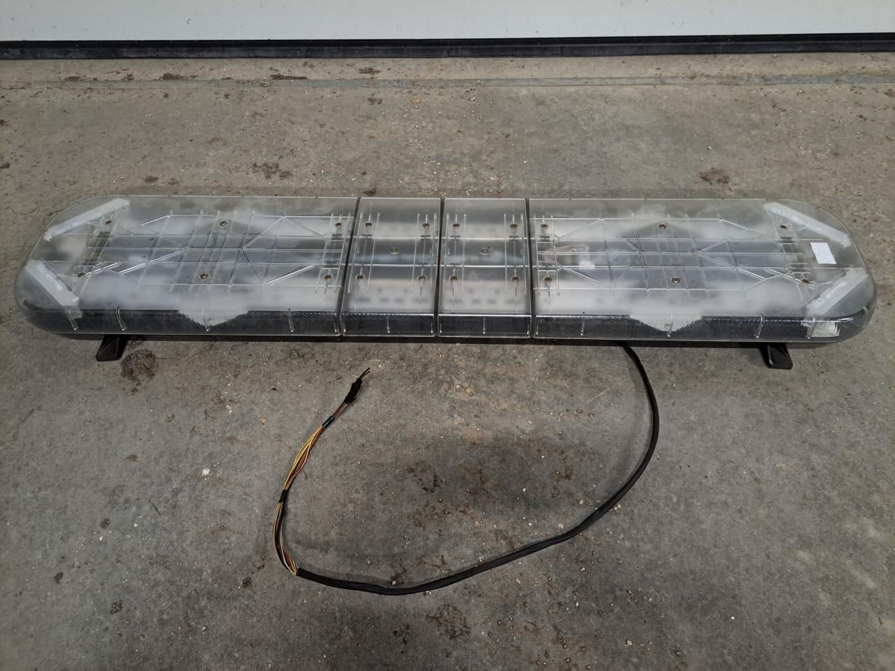 Whelen zwaailampbalk