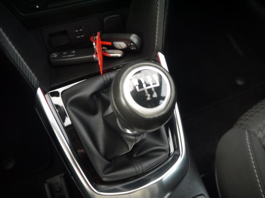Mazda 2 1.5 skyactiv-g dynamic+|rijklaar