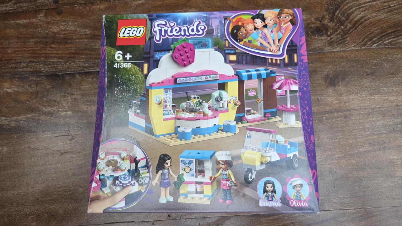 Lego Friends 41366 Olivia's Cupcake Café - Complete Set