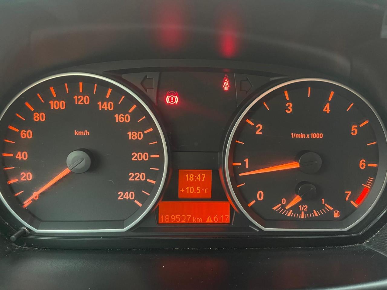 BMW 118i – APK 2027, veel onderhoud,direct rijden, nw banden