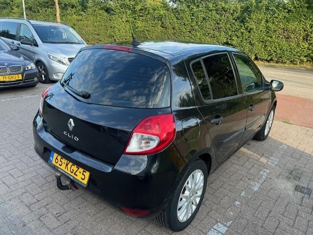 Renault Clio 1.2 special line