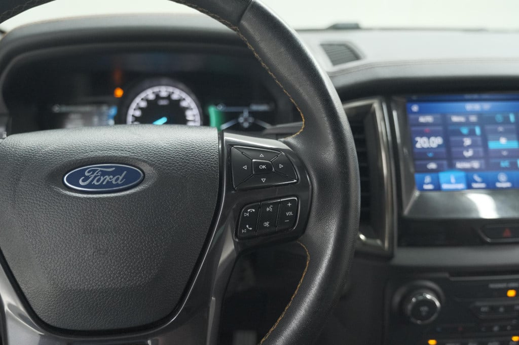 Ford Ranger 2.0 ecoblue 160 wildtrak supercab | trekhaak | camera | apple c