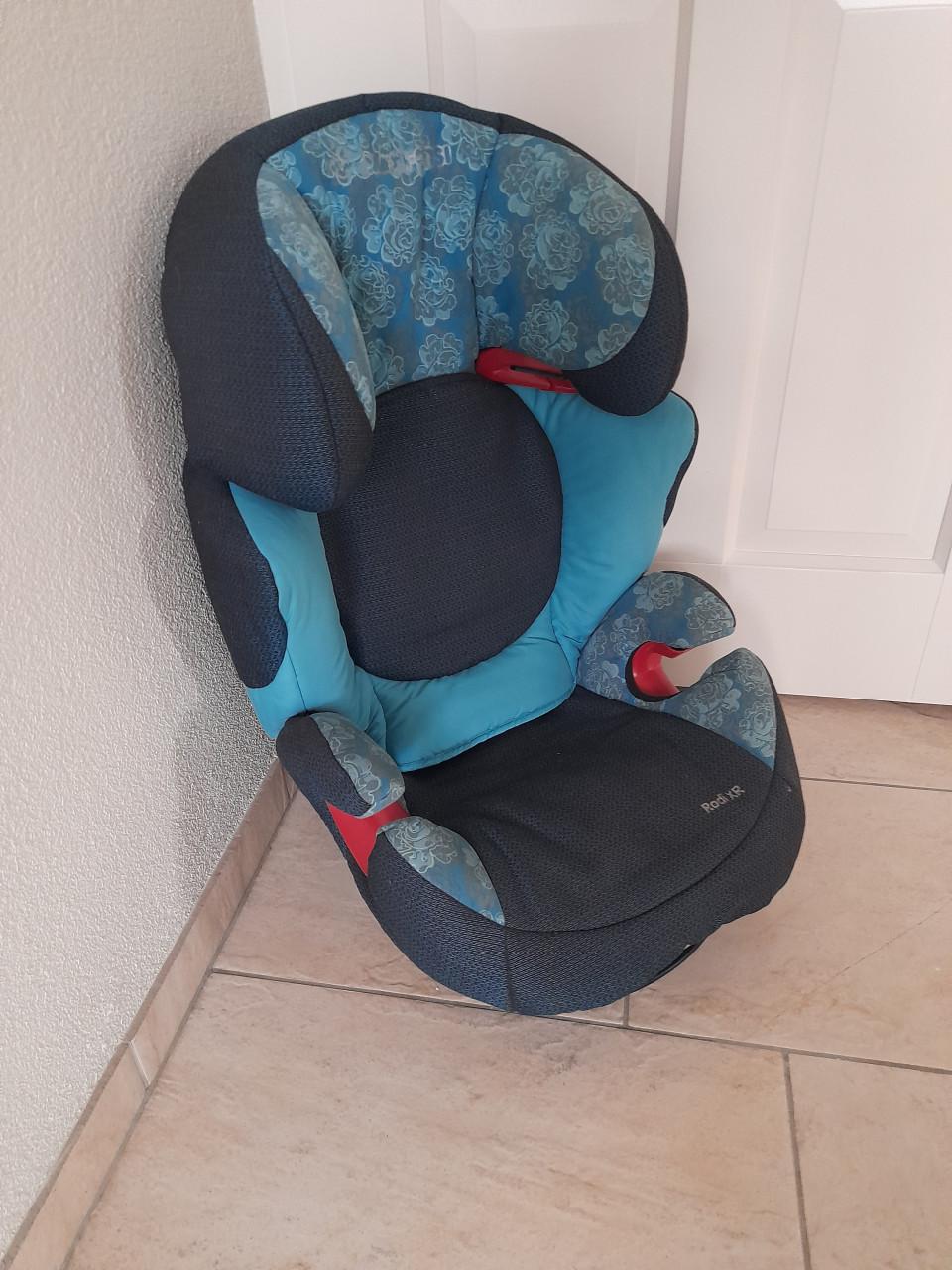 Maxi cosi autostoel  15 /36 kg (in goede nette staat )